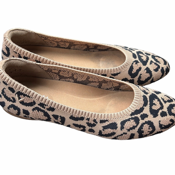 Vivaia Almond-Toe Ballet Flats (Tamia 2.0) | EUC | Sz 8 - Picture 7 of 12